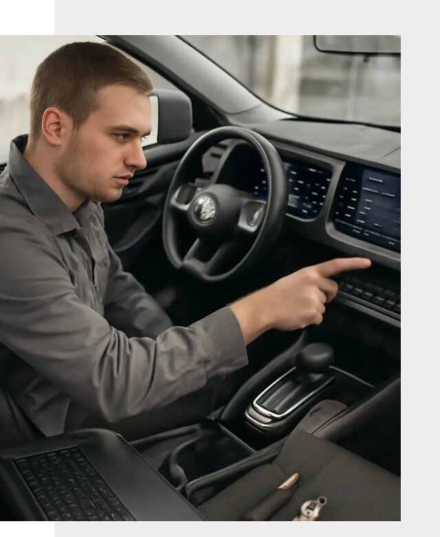Русификация автомобиля Nissan N7 под ключ в Слободской официально